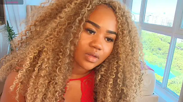 Živý XXX chat Alma_Dunn