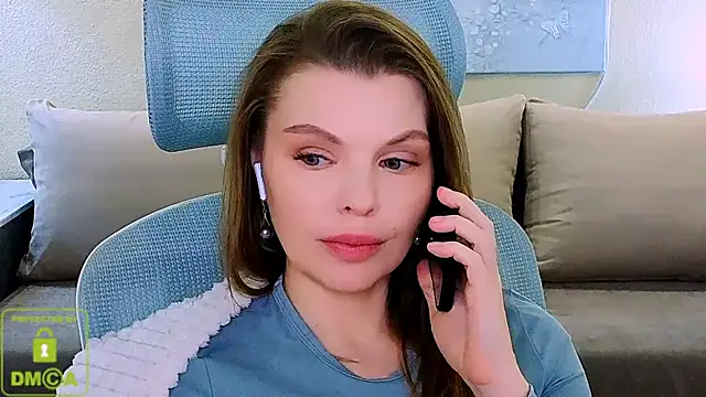 Živý XXX chat Addelin