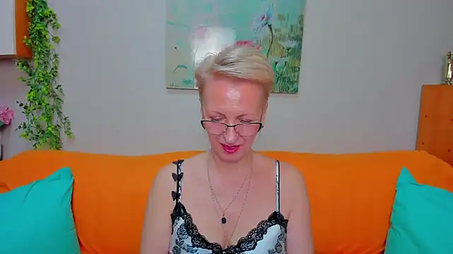 iamyourdream89: онлайн-секс-чат