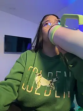 Chatroom XXX en direct de tati_reyess