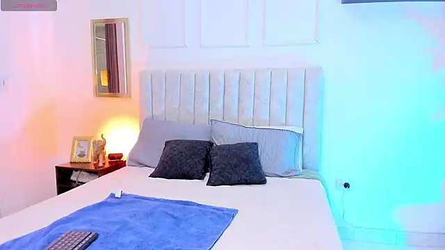 Chat XXX Live veronica_em1