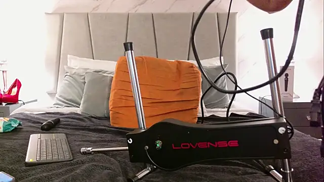 Michell_Monet: απευθείας συνομιλία ΧΧΧ