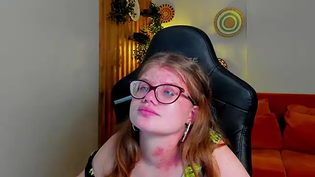 ChloeHalses – webcam-show