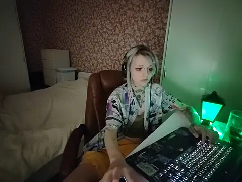 Czat XXX na żywo – StijenaHunt