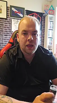 PupW0lfy Live XXX Chat