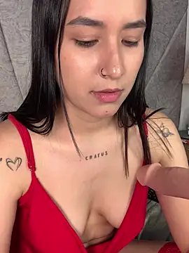 Val12777 Live XXX-Chat