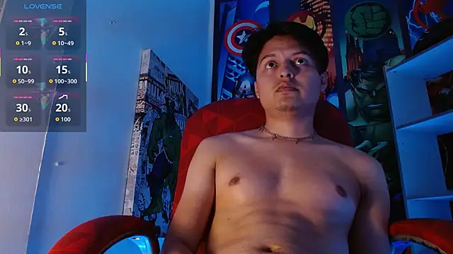 Kevin_CharlessのライブXXXチャット