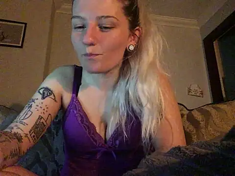 XXX chat uživo modela xxamyleighxx