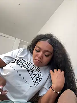 โชว์เว็บแคมของ JasmineRose7