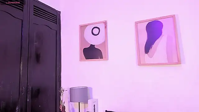 دردشة valentinna_montess الجنسية المباشرة