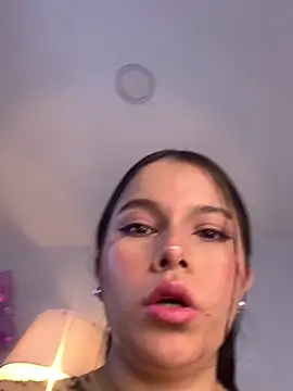 violettabond: απευθείας συνομιλία ΧΧΧ