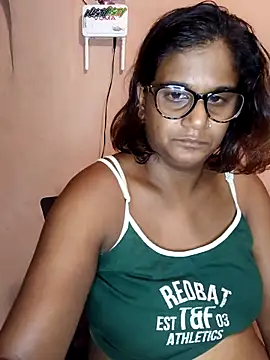 دردشة indianstrawberrylips4u الجنسية المباشرة