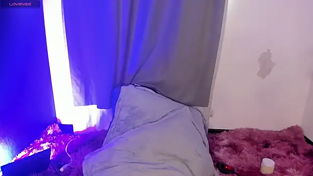 rouse_lili Chat XXX in diretta