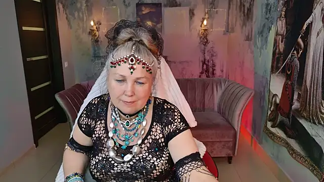 LilaMaharani élő XXX-chatje