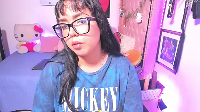 LillyCandy: онлайн-секс-чат