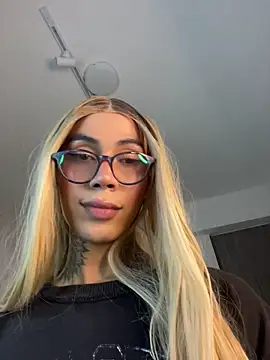 miss_tatiana_ Chat XXX live