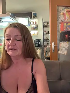 Milf-Gabi Live XXX-Chat
