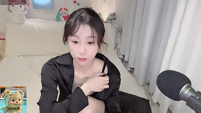 XXX chat uživo modela mistylana_