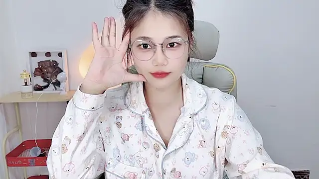 Dec-7758 Chat XXX in diretta