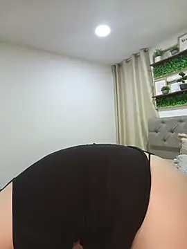 sasi_luna Live XXX-chat