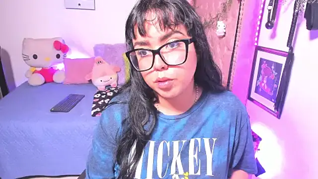 XXX chat uživo modela LillyCandy