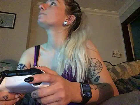 XXX chat uživo modela xxamyleighxx