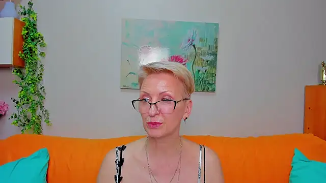 دردشة iamyourdream89 الجنسية المباشرة