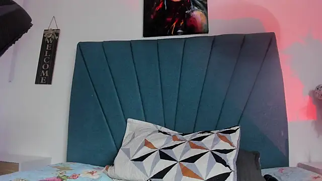 Chat +18 de Ariel_star1 ao vivo