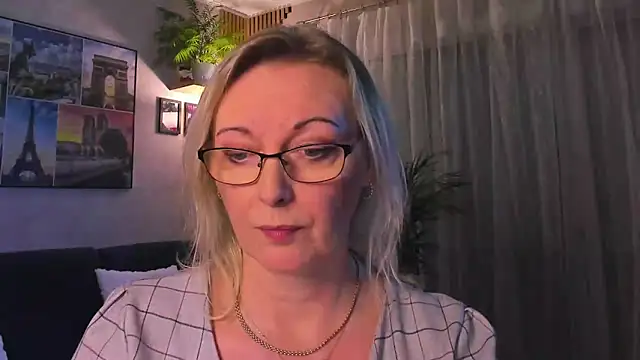 Show de vanessa_chat na webcam