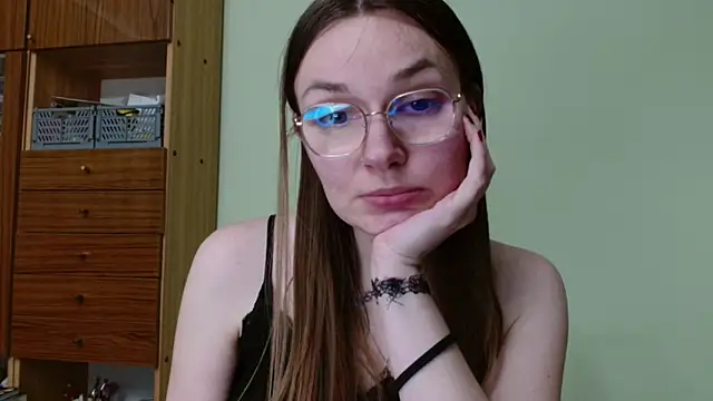 LooveELLYx Live XXX-Chat