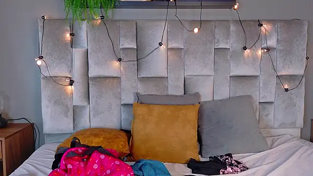 Онлайн чат XXX AnnieRouse__