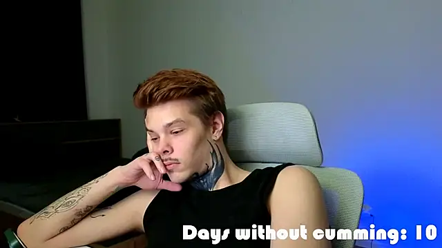 DENIS_HERE élő XXX-chatje