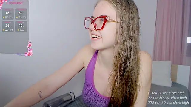 Sarah_HS লাইভ XXX চ্যাট