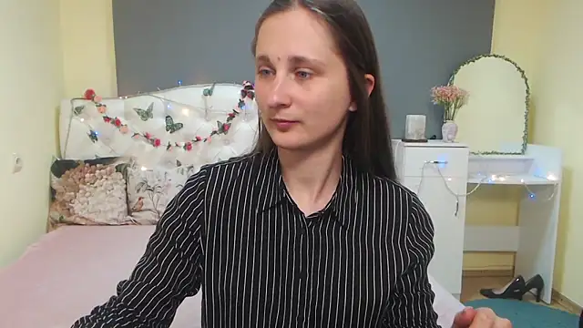 دردشة MichelLeee الجنسية المباشرة