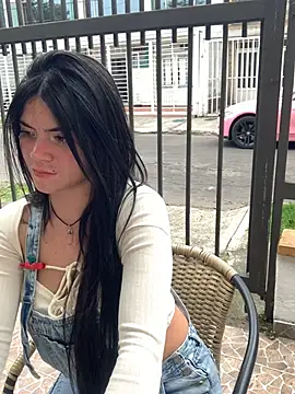 Chat XXX ao vivo de PamelaJonsom_