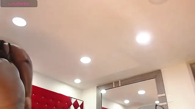 Chat +18 de TamyJhonson ao vivo