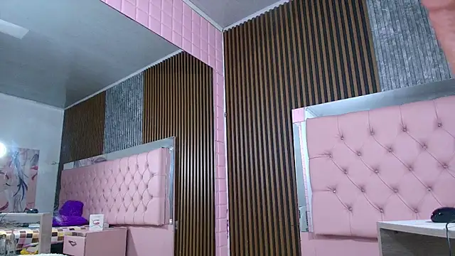 Pertunjukan Kamera Web LUCIANA_FOX_TS