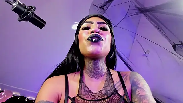 deborah_tatto Chat XXX live