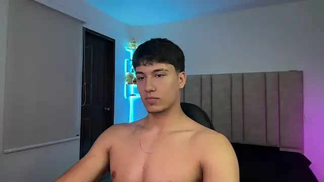 CHRIS_MORGAN1 现场XXX聊天