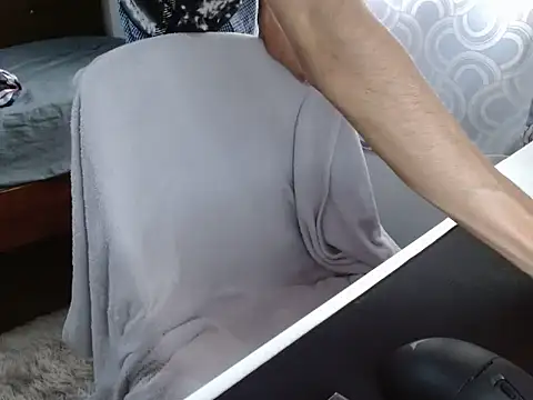 VAZAK Chat XXX in diretta