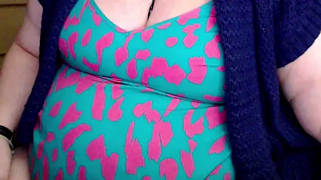 Chat +18 de mayasmith ao vivo