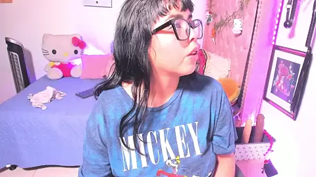 LillyCandy Chat XXX in diretta