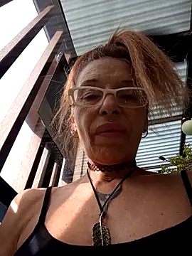 FrozenWaffle Live XXX Chat