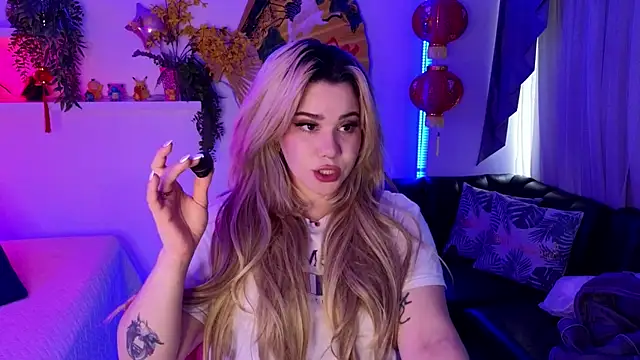 albaismynameX – Live XXX-chat