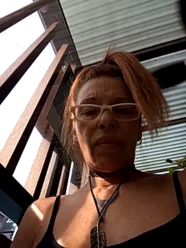 FrozenWaffle Chat XXX in diretta