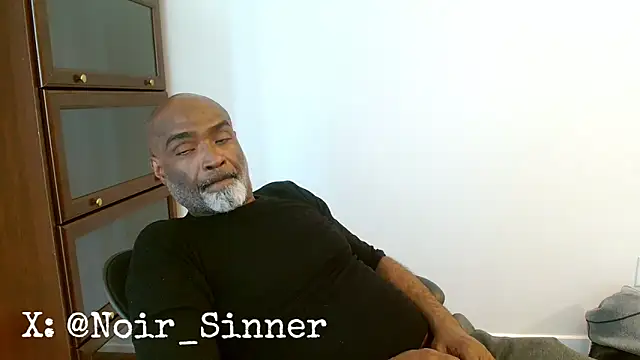 sinnernoir's Webcam Show
