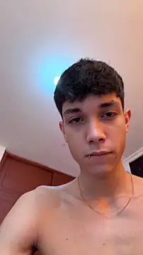 Chat XXX ao vivo de RoughDiamond_