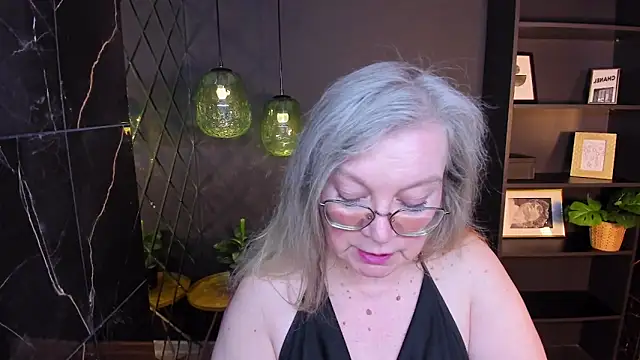 NataliMellow 现场XXX聊天