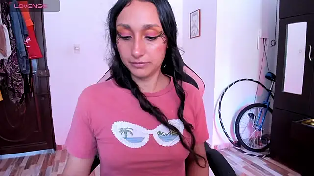 adrena_10's Live XXX Chat