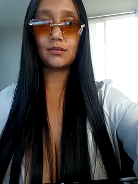 Živý XXX chat Esmeralda333